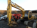 Deere 110 Excavator, Comes With 5 Finger Grapple & Digging Bucket, Excellen