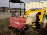 AGT QH12 Mini Excavator w/ Thumb