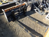 Wolverine PFA-11-3300G Hydraulic Shift SSL Pallet Forks
