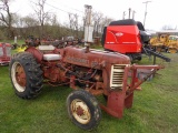 International 350 Diesel Utility Antique Tractor, Power Steering, 12.4-38 T