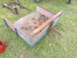 1 Point Fast Hitch Farmall / International Carry All