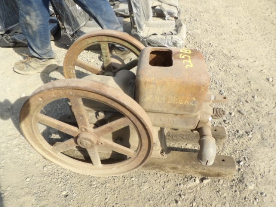 John Deere Antique Hit N Miss Engine, Stuck