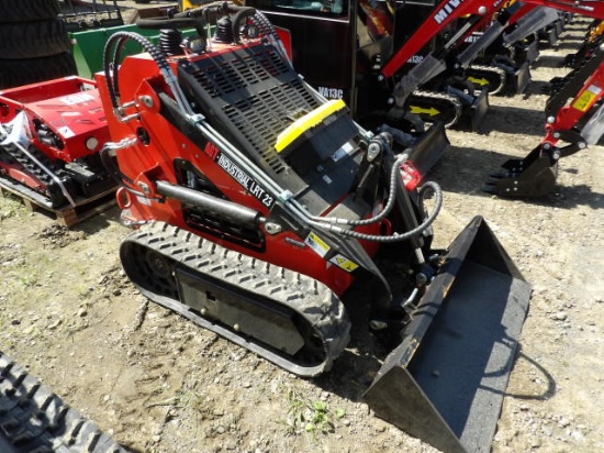 AGT LRT23 Mini Tracked Skid Steer, 739CC V Twin Gas Engine, Dingo Style Qui