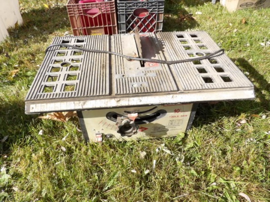 Central Machinery 10" Table Saw