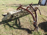 New Holland 258 Hay Rake