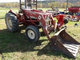 International 434 Utility Tractor w/ IH 1550 Loader, Gas Engine That Starts