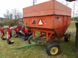 Killbros 350 Gravity Wagon, John Deere Extendable Tongue Running Gear