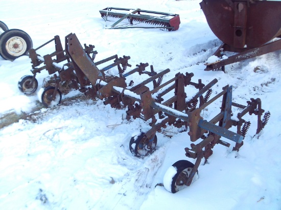 4 Row 3pt Cultivator