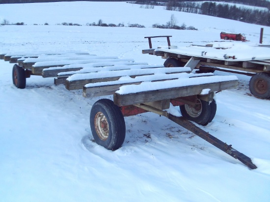 Allis Chalmers Single Axle Running Gear w/ Round Bale Bed