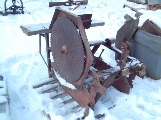 Dearborn 22-44 3pt Buzzsaw, Pto Driven