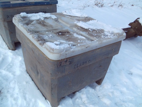 Plastic Tote w/ Deer Plot Seed