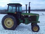 John Deere 4450 2wd Tractor, 18 Speed Powershift Transmisison, Hour Meter S