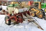 International 56 2 Row Pull Type Corn Planter, Nice Original But The Fertil