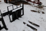 Kivel Mini SSL Pallet Forks, Dingo Style Quick Attach