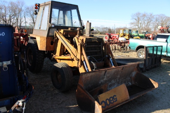 Case 580C Diesel Loader Tractor, Ran And Drove In Line But Machine Is Old A