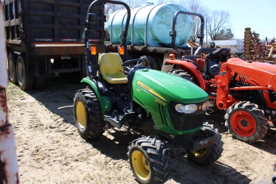 John Deere 2025R 4wd Compact Tractor, Hydro, Diesel, Folding Rops, 2324 Hou