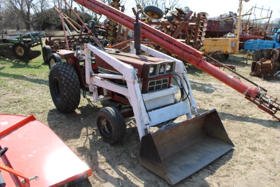 International 284 2wd Tractor w/ Loader, 3pt & Pto, Gear Drive, Gas Powered