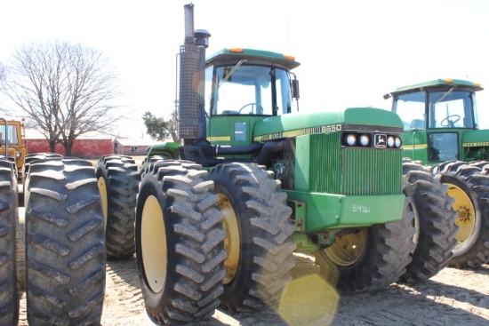 John Deere 8650 4wd Articulated Tractor, Matching Firestone 20.8-38 Tires,