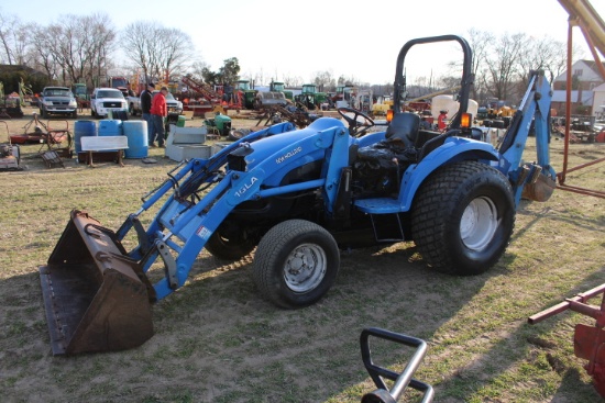 New Holland TC40 Compact Tractor w/ Loader & Rhino Backhoe, Turf Tires, Gea