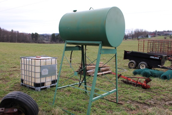 Green Tank On Skid, Used For Fertilizer