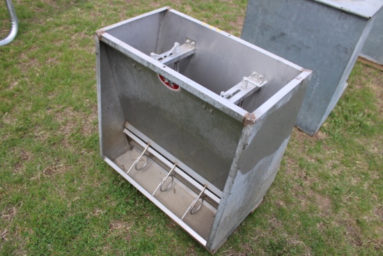 Hog Feeder