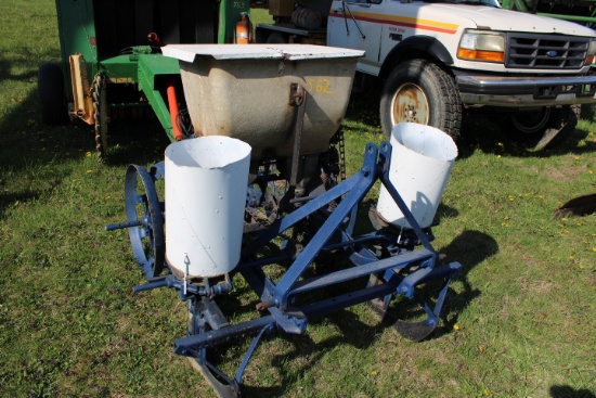 Ford 2 Row 3pt Corn Planter