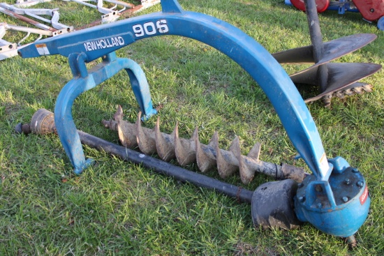 Ford 906 Post Hole Digger w/ 9" Augur, Nice Original