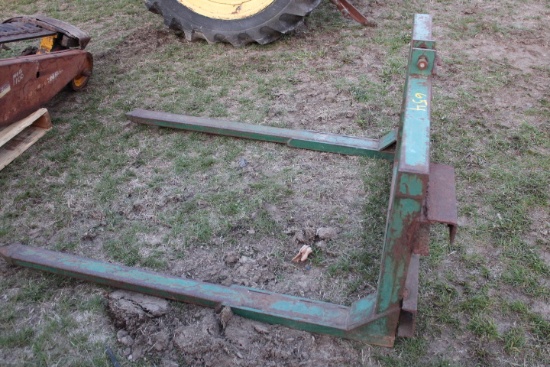 3pt Round Bale Carrier