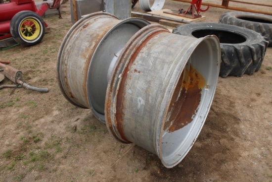 (2) 10 Bolt Dual Rims
