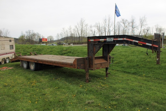 Roll Rite Gooseneck Trailer, Tandam Duals, Owner Has Title, 5' Dovetail w/