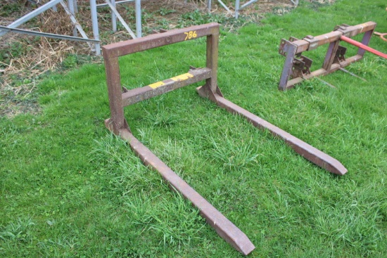 3pt Bale Carrier