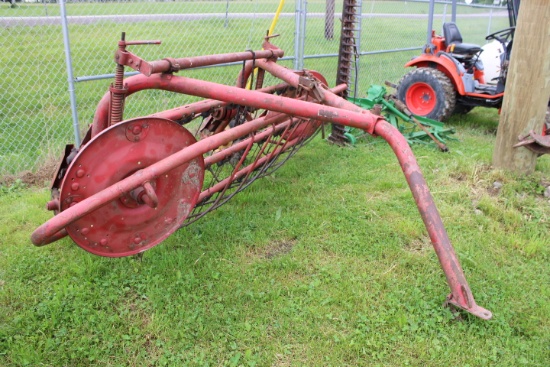 Massey Ferguson 37 Hay Rake, Like New Tires, Missing Several Teeth