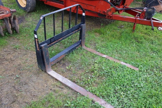 Tomahawk 48" SSL Pallet Forks