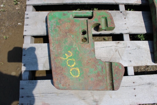 NS4012 John Deere Suitcase Weight