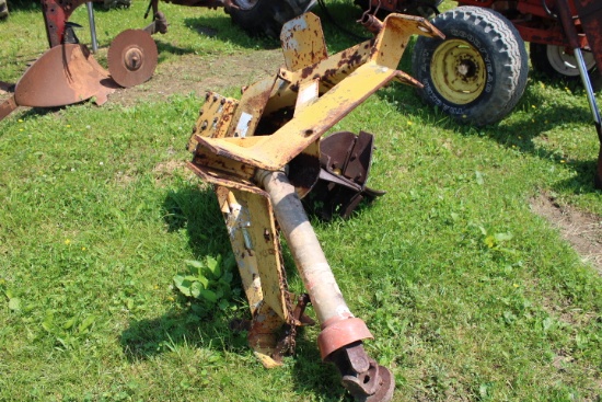 Yellow 3pt Ditcher