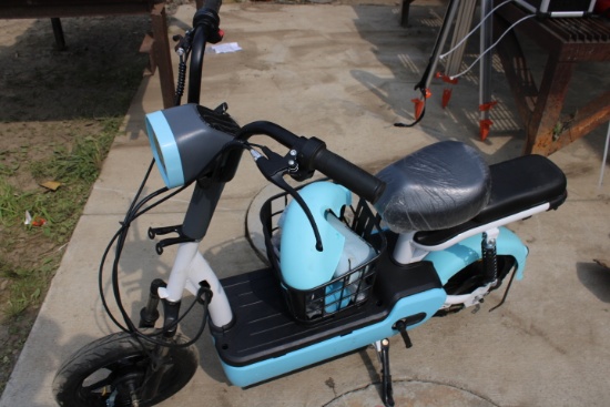 New Electric Scooter, Not Assembled, We Have A Pic Of What It Looks Like On