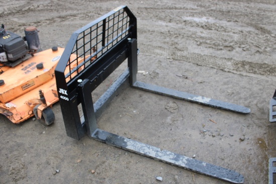 New JBX4000 Universal Quick Attach Pallet Forks w/ Side Step