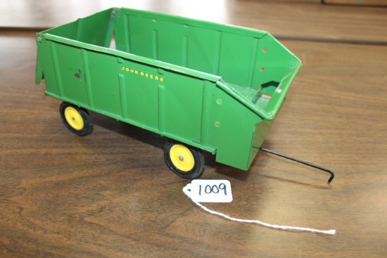 John Deere Chuck Wagon