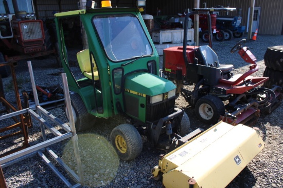 John Deere 445 Garden Tractor, 959 Hours, Gas Engine, Cab, Wheel Weights,