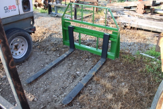 New Kivel 3500 Lb John Deere Style Quick Attach Pallet Forks