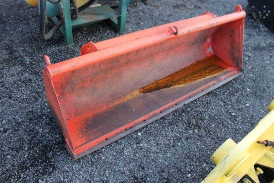 Kubota 6' SSL Quick Attach Bucket, Nice