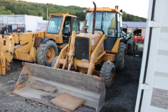 John Deere 310C 4wd Loader Backhoe, EROPS, Extendahoe, 2 New Batteries, 348