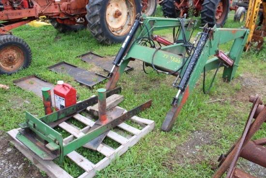 Loader w/ Brackets Off 4320 John Deere Tractor, Rough But Works & Has Like