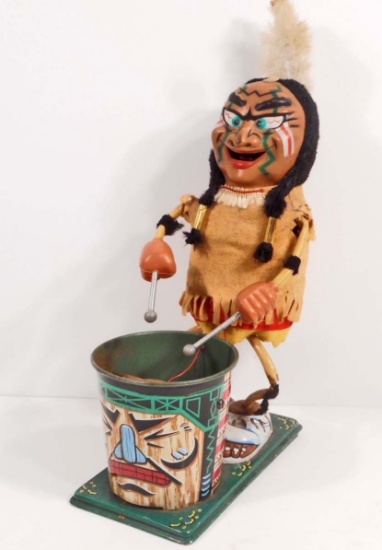 VINTAGE MARX TIN LITHO NUTTY MAD INDIAN DRUMMING TOY