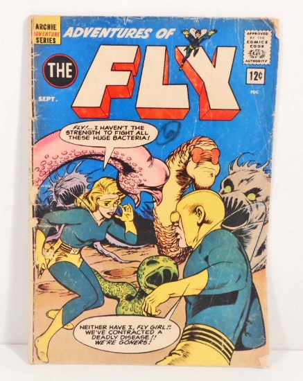 VINTAGE 1962 THE FLY #21 COMIC BOOK - 12 CENT COVER