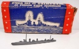 VINTAGE WARSHIPS OF THE WORLD AUTHENTIC SCALE MODEL IN ORIG BOX