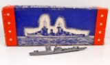 VINTAGE WARSHIPS OF THE WORLD AUTHENTIC SCALE MODEL IN ORIG BOX