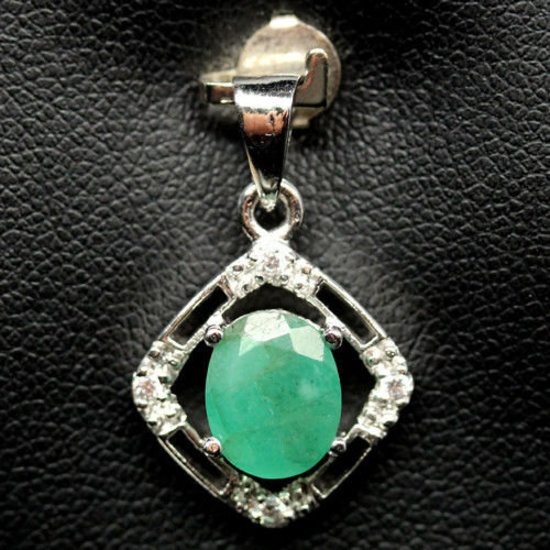 ALLURING! REAL! 7 X 8 mm. GREEN EMERALD & WHITE CZ 925 SILVER STERLING PENDANT