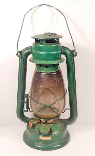 VINTAGE GREEN BARN LANTERN