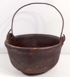 VINTAGE CAST IRON CAULDRON POT W/ HANDLE